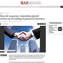 Clima de negocios: Argentina pierde terreno en el ranking regional de fusiones